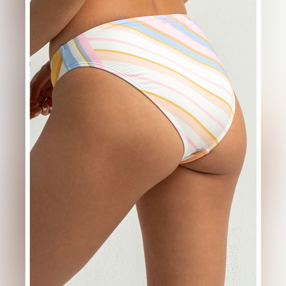 Billabong Break of Dawn bottoms - Picture 2 of 7